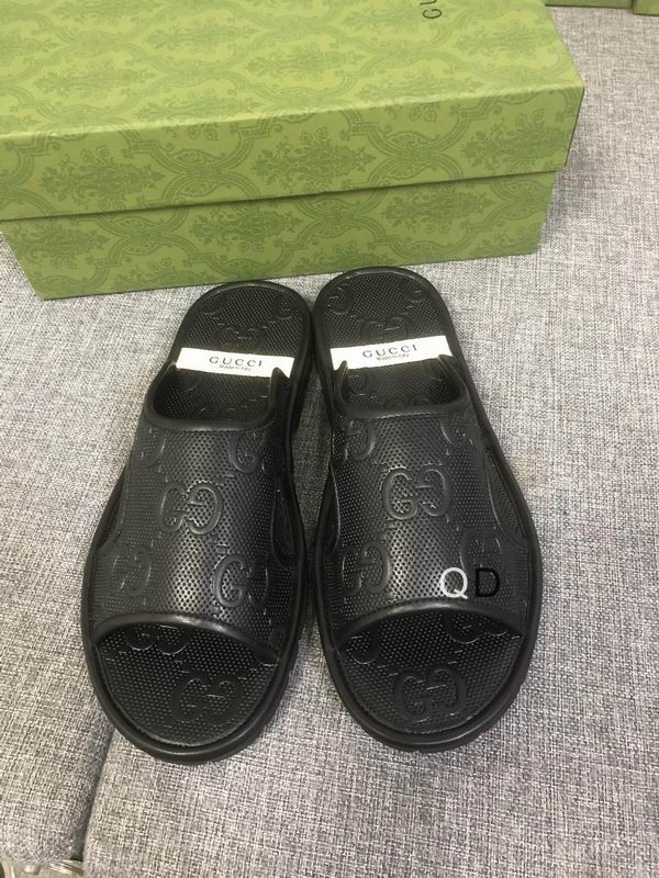 Gucci Men's Slippers 222